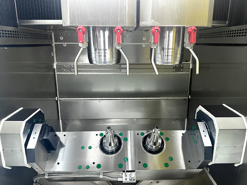 Double Z carving shaft structure